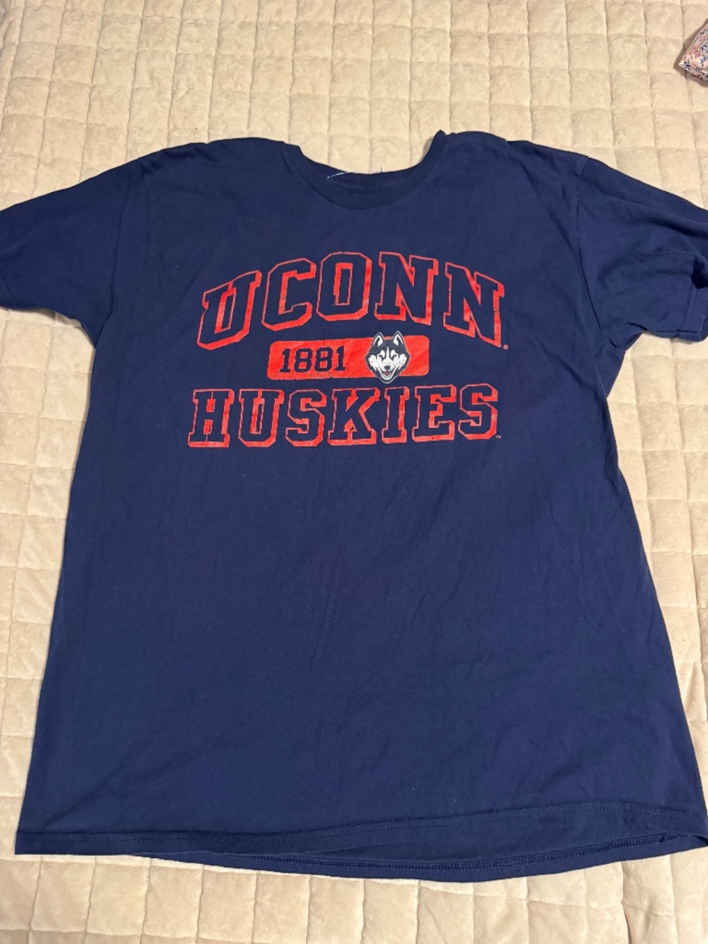 UConn Tshirt